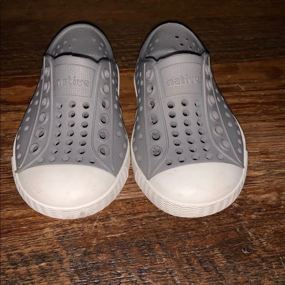 Native Shoes 4